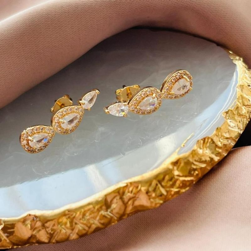 BRINCO EAR CUFF GOTAS