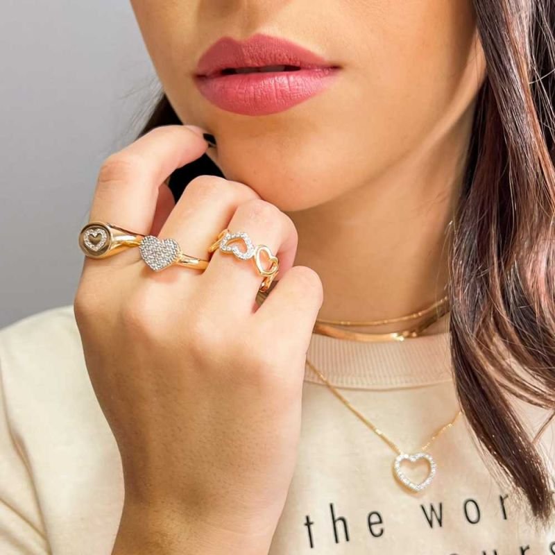 ANEL CORAÇÃO CRAVEJADO