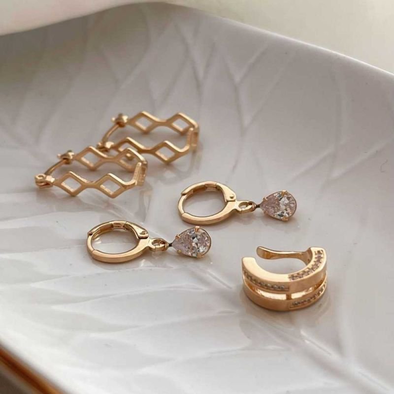 BRINCO ARGOLA VAZADA