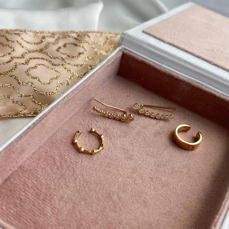 BRINCO EAR CUFF ZIRCÔNIAS