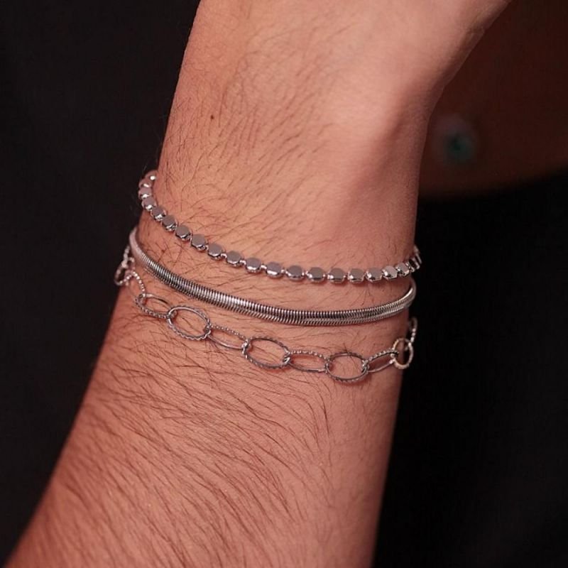 PULSEIRA DE BOLINHAS CHAPAS