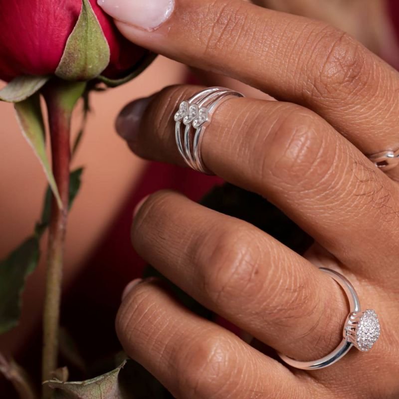 ANEL 3 CORAÇÕES PRATA