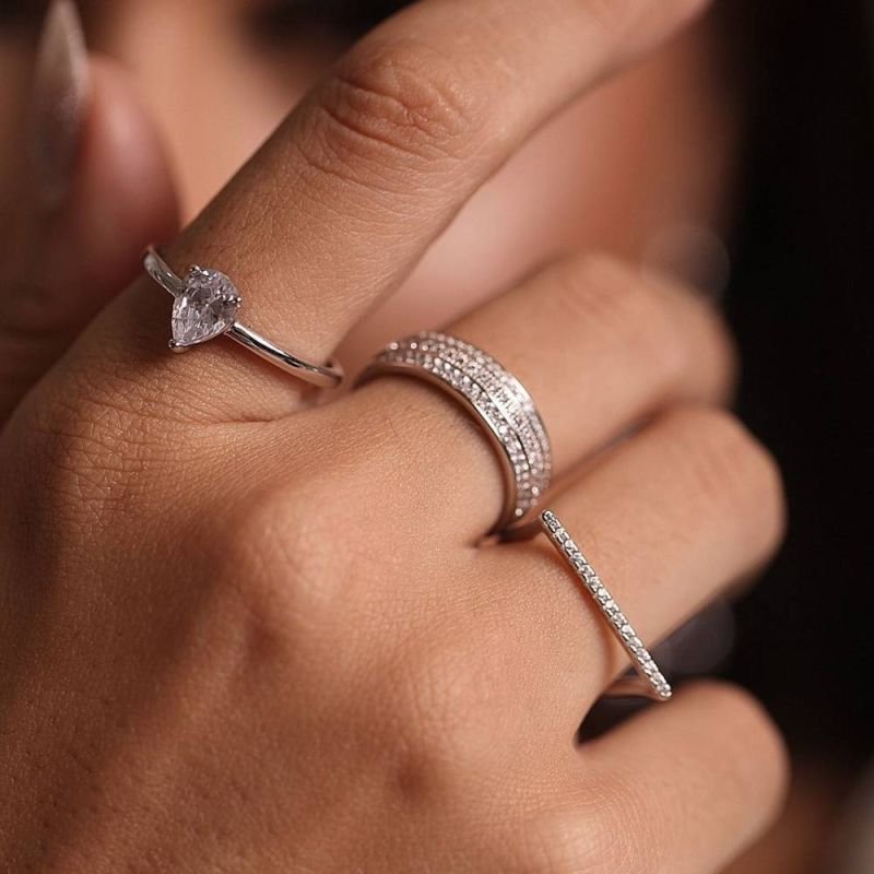 ANEL 3 TIRAS CRAVEJADAS - OURO 18K - 12 - 15