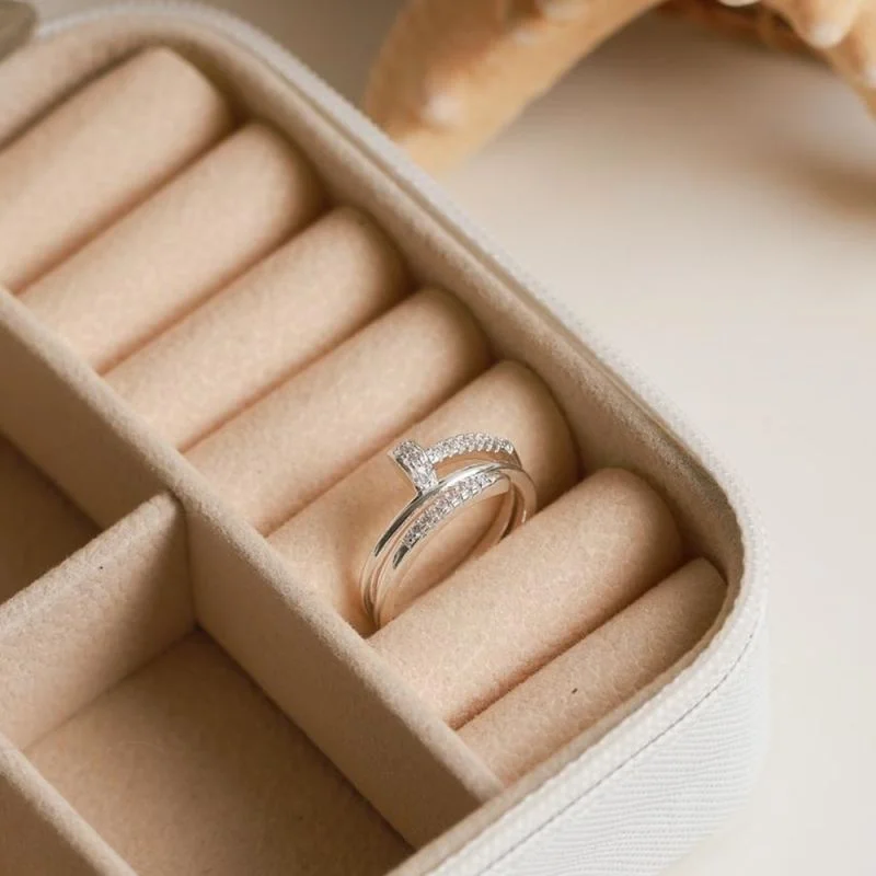 ANEL PREGO VOLTAS PRATA