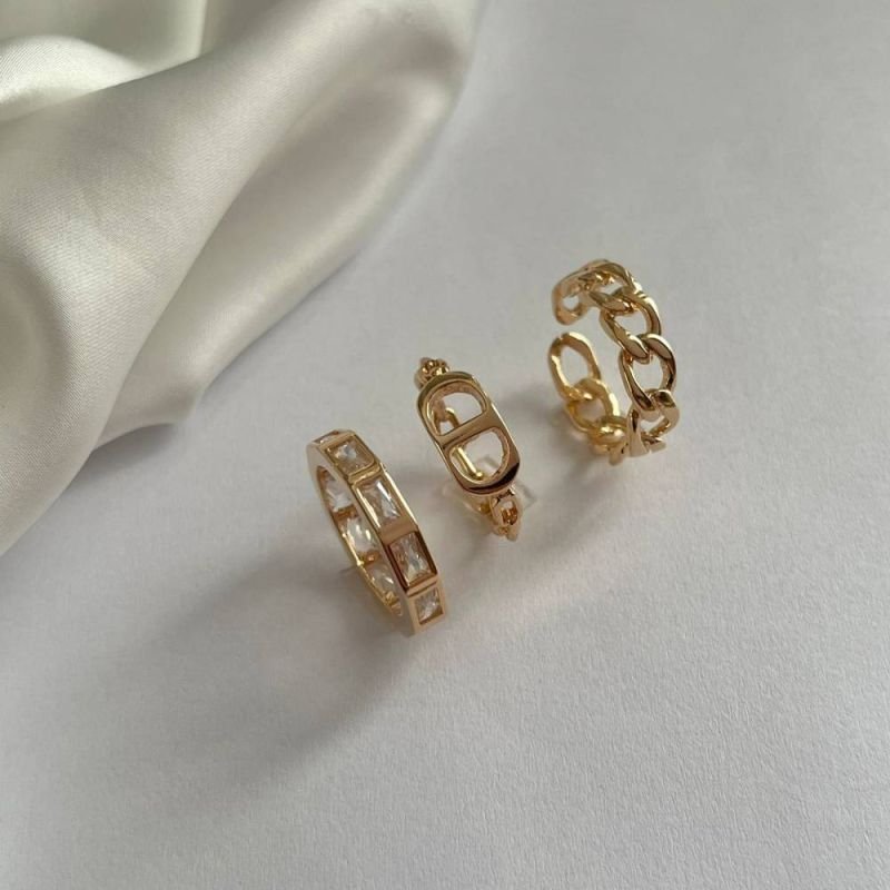 ANEL CRAVEJADO ZIRCONIAS BAGUETES