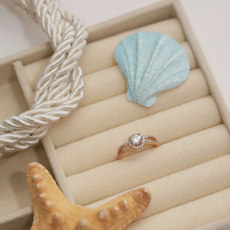 ANEL SOLITÁRIO ENCANTO