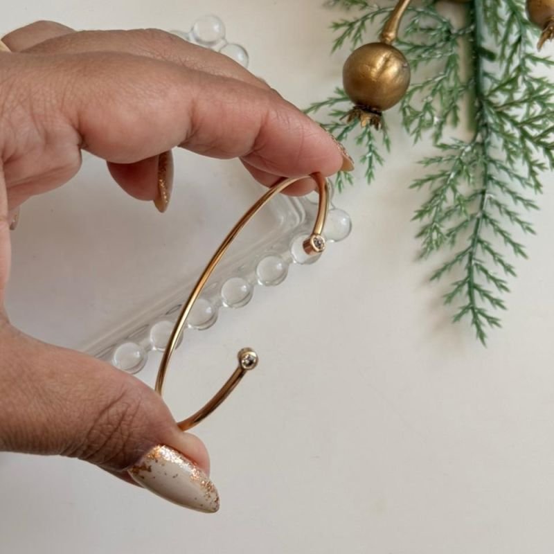 BRACELETE C/PONTO DE LUZ