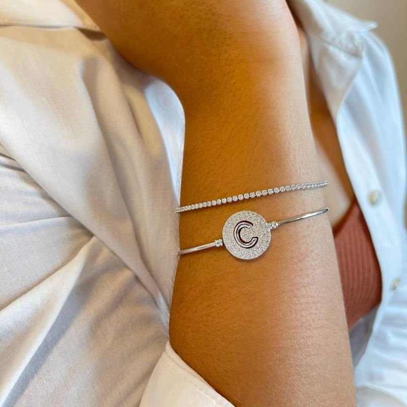 BRACELETE DE LETRA E ZIRCONIAS