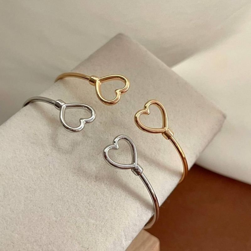 BRACELETE DOIS CORAÇÕES