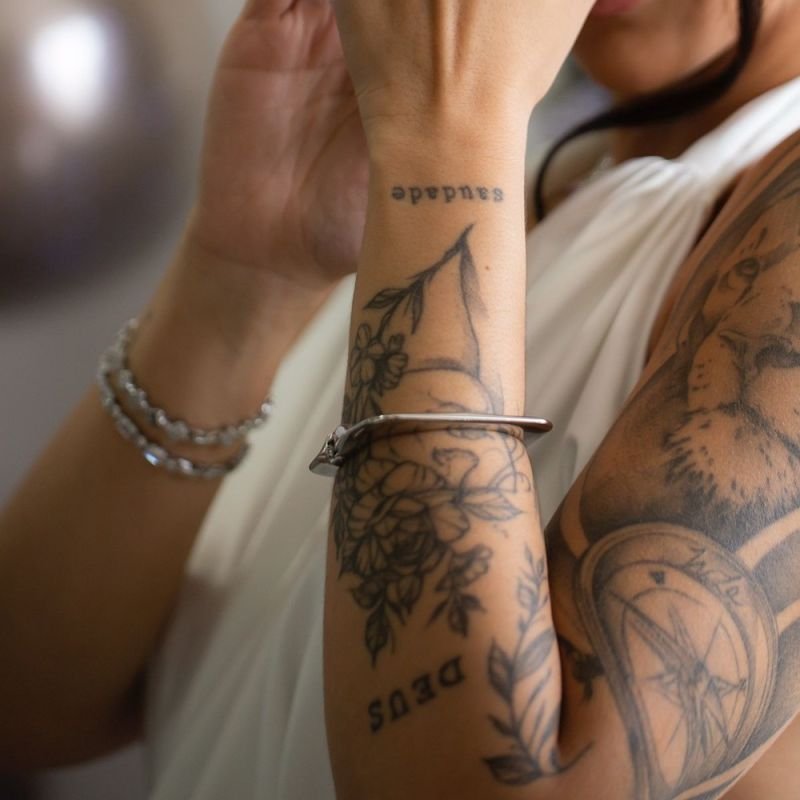 BRACELETE QUADRADO LISO