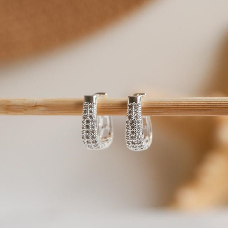 BRINCO ARG.OVAL CRAV. M PRATA