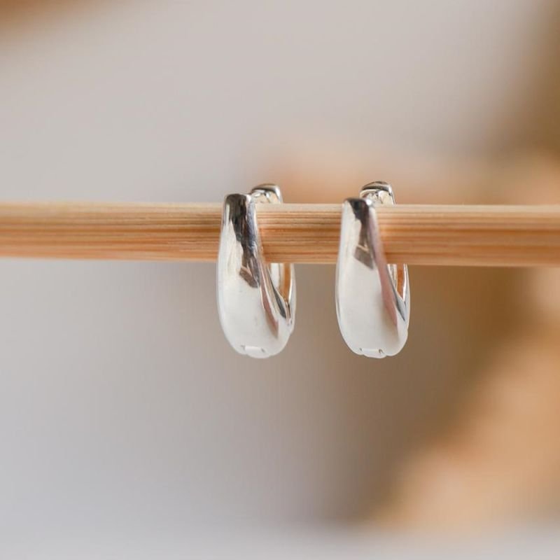 BRINCO ARG.OVAL M PRATA