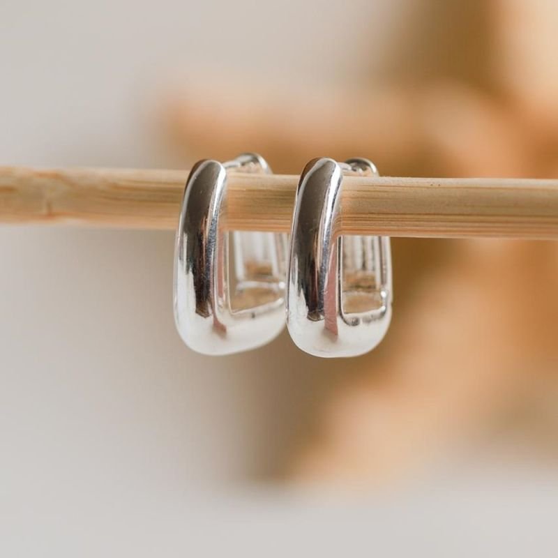 BRINCO ARG.QUADRADA G PRATA