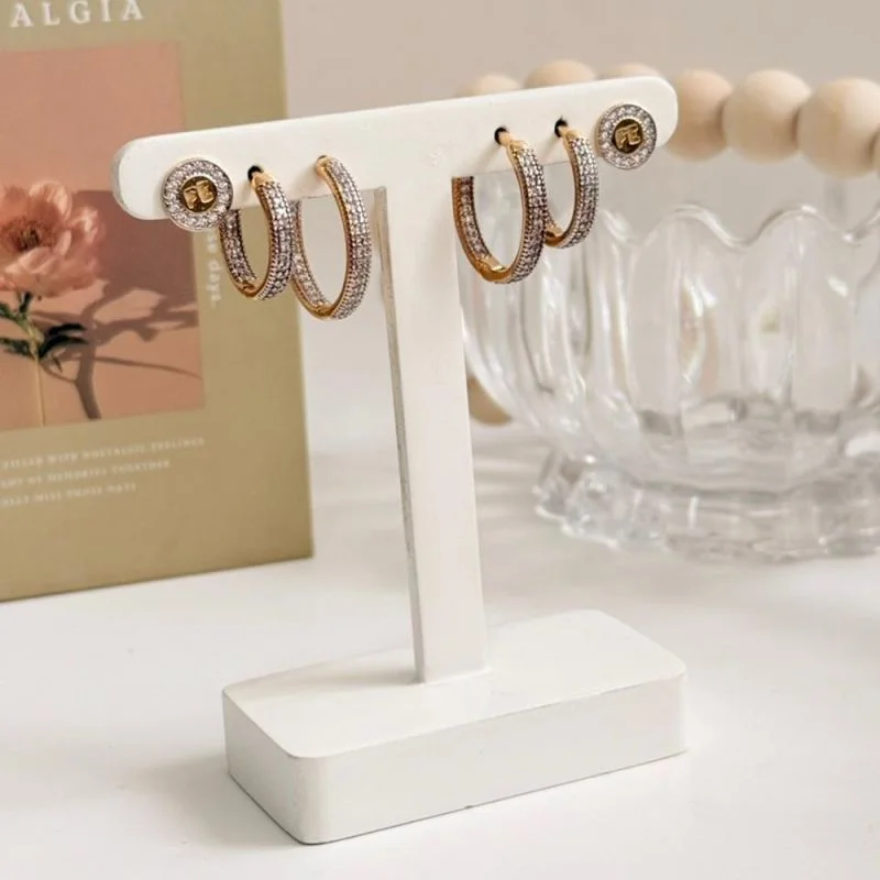 BRINCO ARGOLA CRAVEJADA M