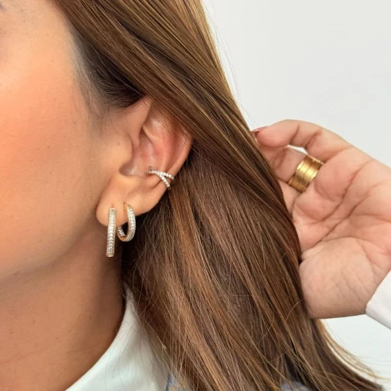 BRINCO ARGOLA CRAVEJADA M