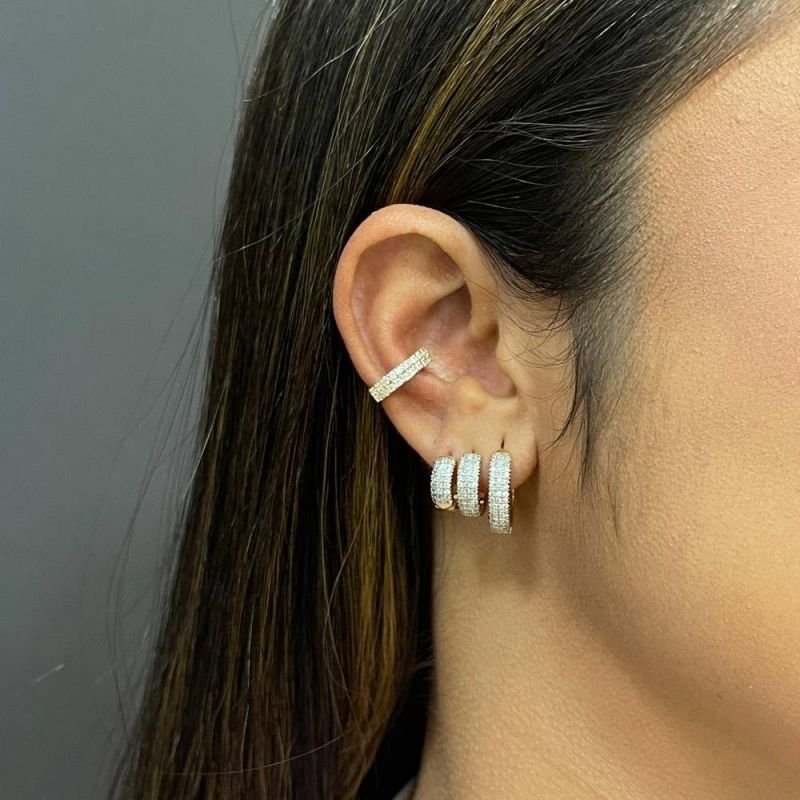 BRINCO ARGOLA CRAVEJADA P