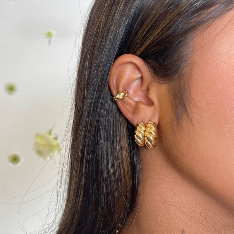 BRINCO ARGOLA CROISSANT M - OURO 18K - 26