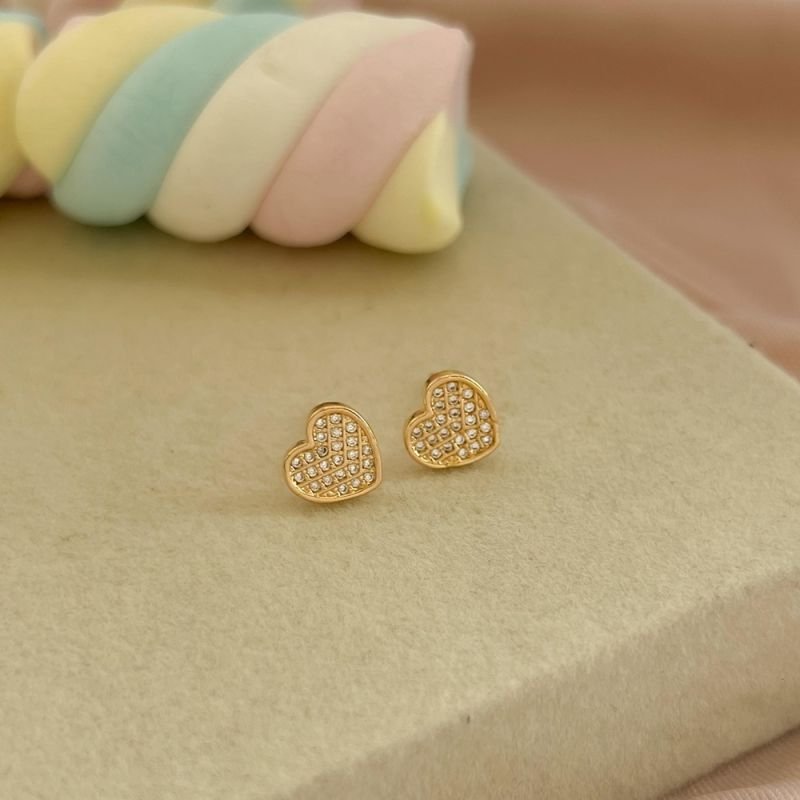 BRINCO CORAÇÃO CRAVEJADO