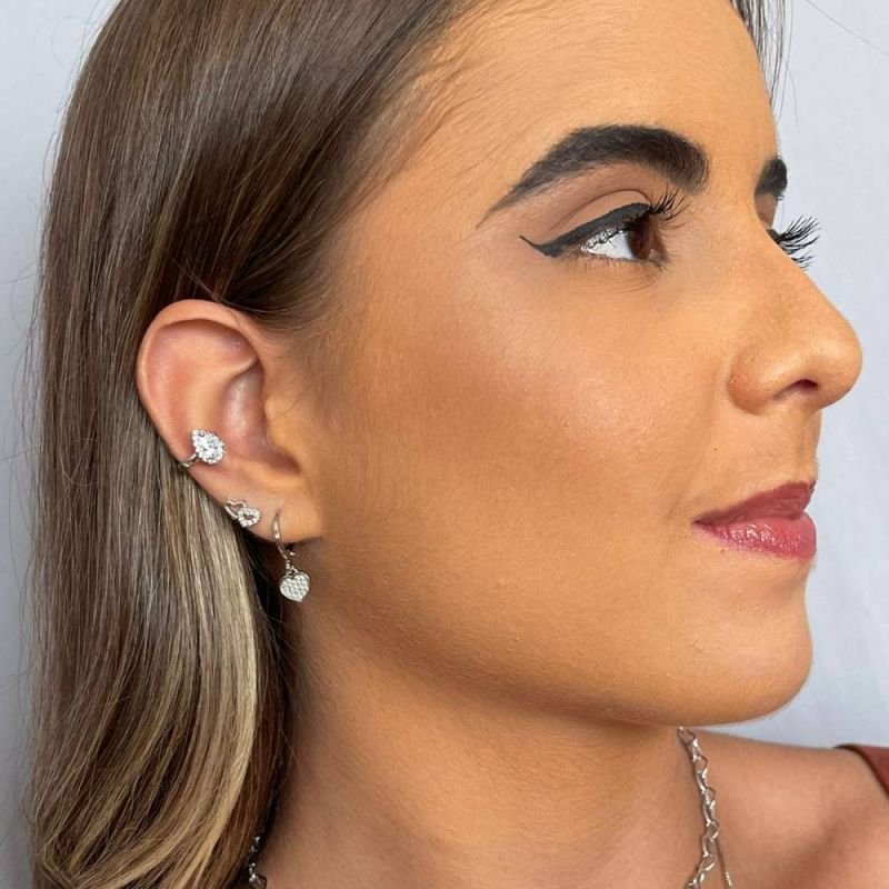 BRINCO CORAÇÕES ENTRELAÇADO