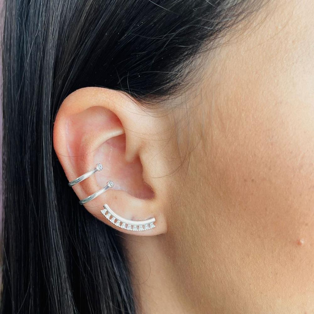 BRINCO EARCUF LISO E TRIÂNGULOS PRATA 925