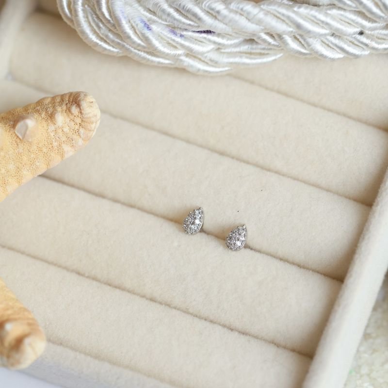 BRINCO GOTA CRAVEJADA P