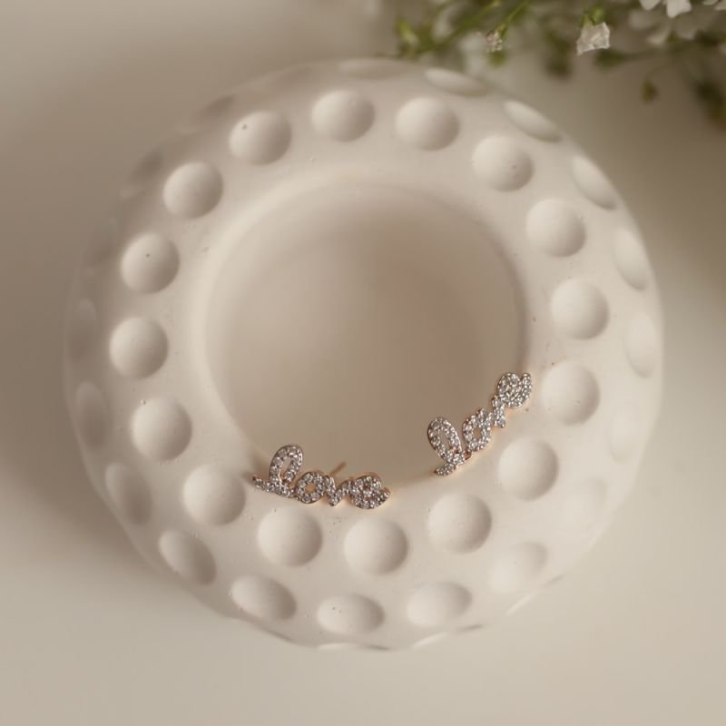 BRINCO LOVE CRAVEJADO