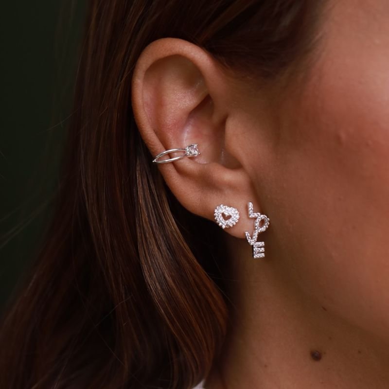 BRINCO LOVE CRAVEJADO PRATA