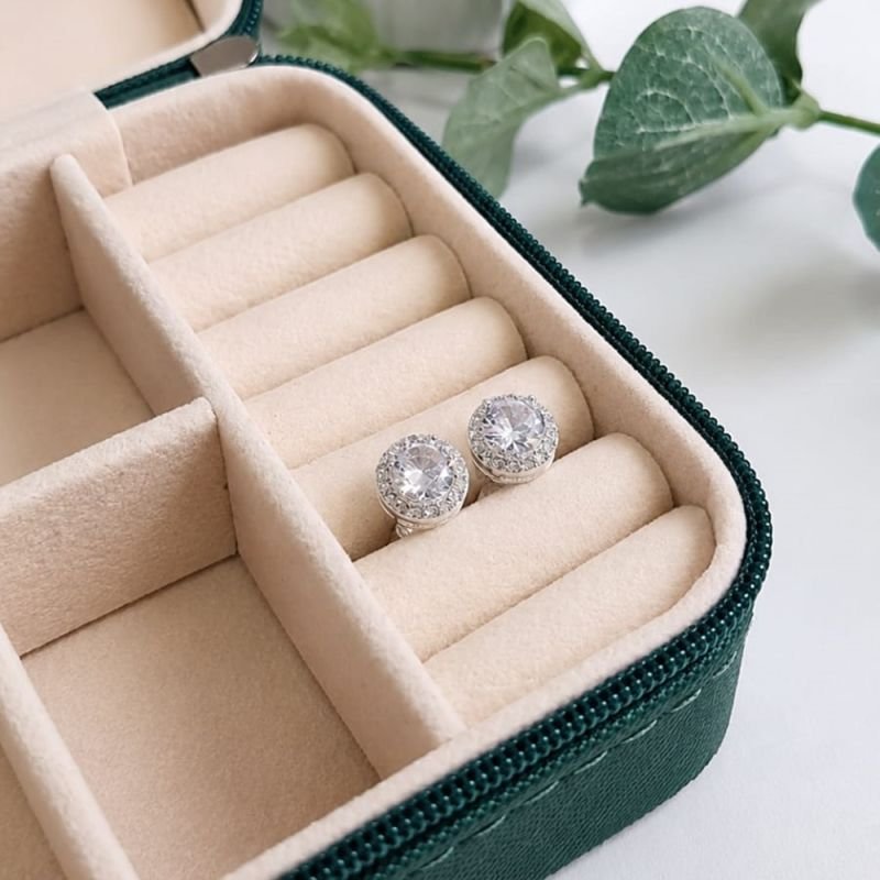 BRINCO REDONDO CRISTAL PRATA