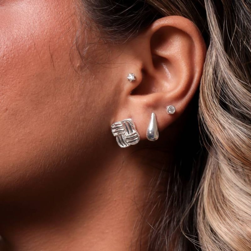 BRINCO TRANÇADO PRATA