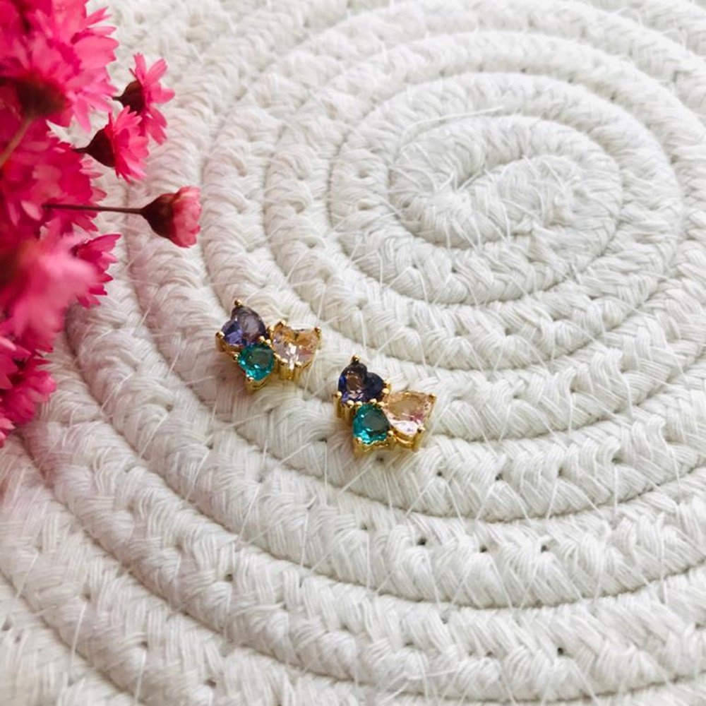 BRINCO TRÊS CORAÇÕES