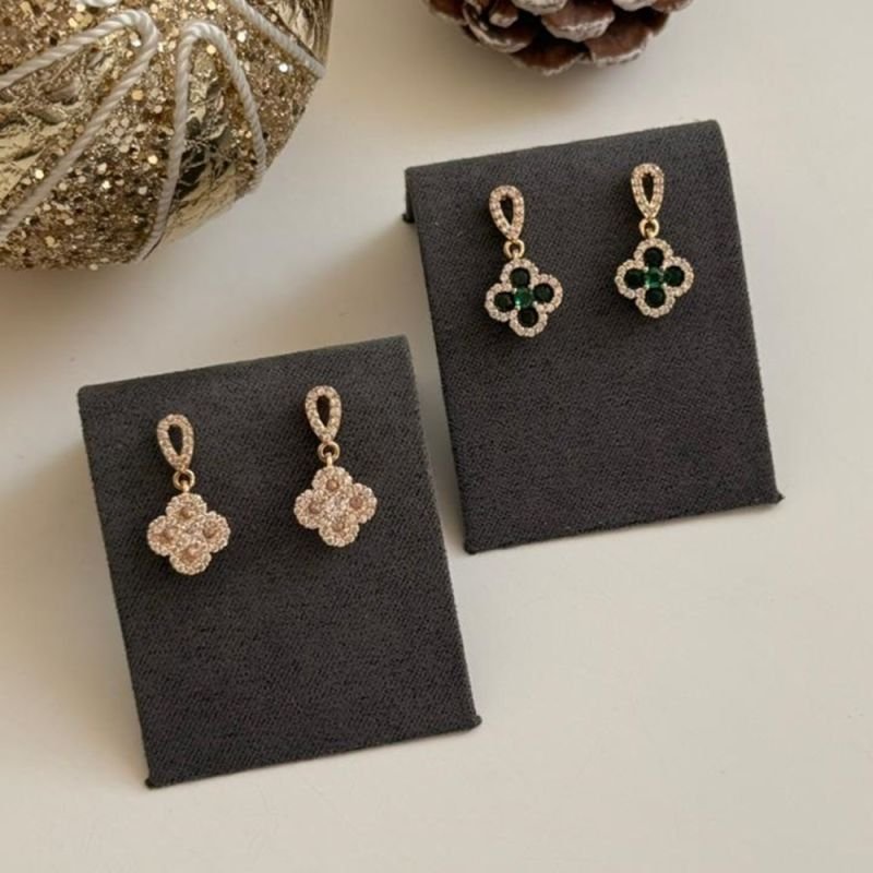 BRINCO TREVO PENDURADO