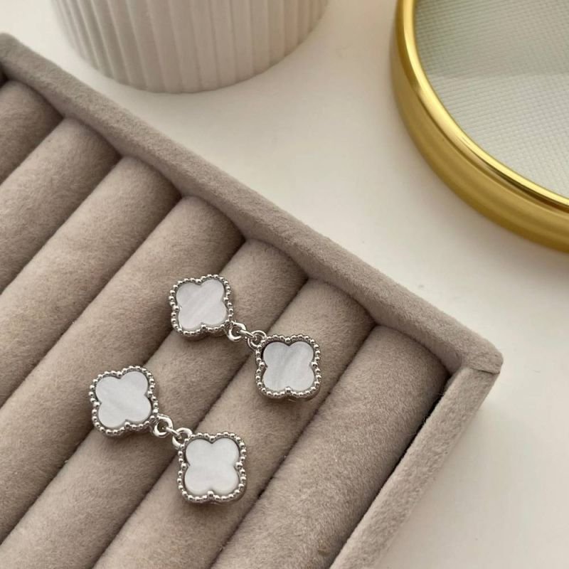 BRINCO VAN CLEEF PENDURADO
