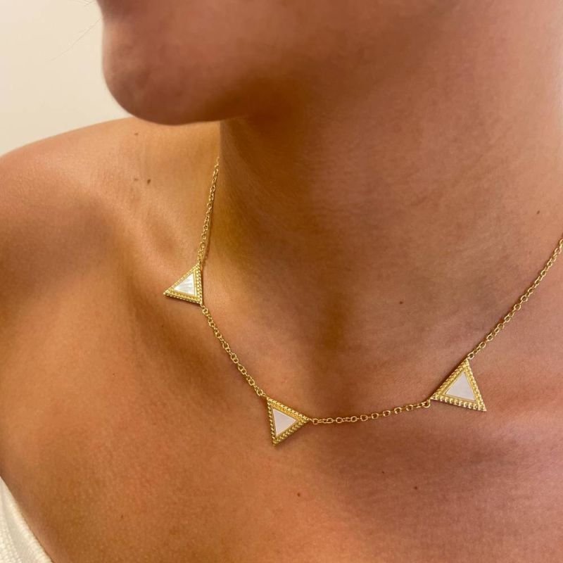 CHOKER TRIANGULO