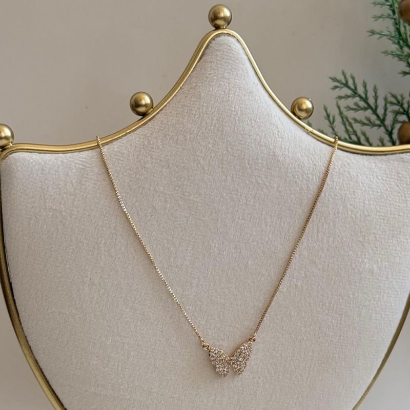 COLAR BORBOLETA CRAVEJADA