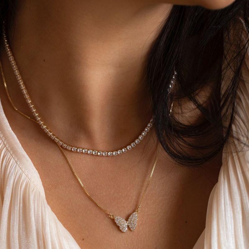 COLAR BORBOLETA CRAVEJADA