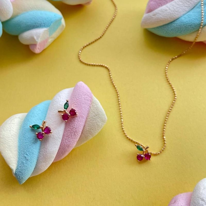 COLAR CEREJA INFANTIL