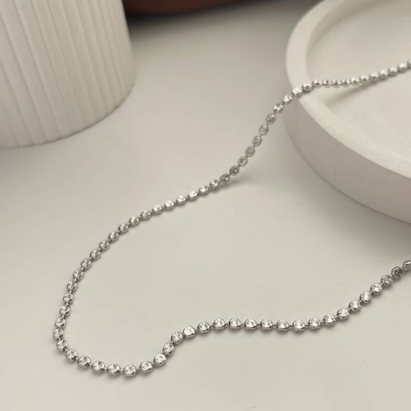 COLAR CHOKER BOLINHA CHAPADA