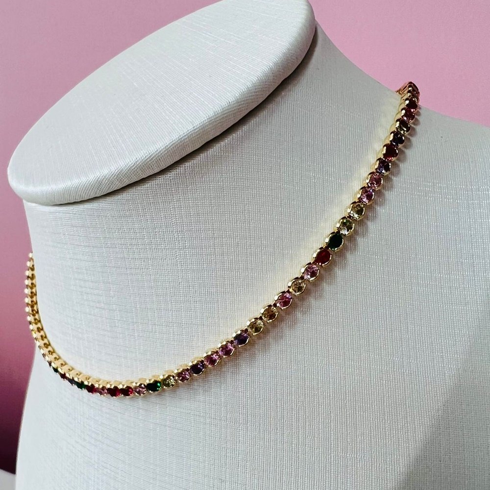 COLAR CHOKER RIVIERA CRAVAÇÃO INGLESA