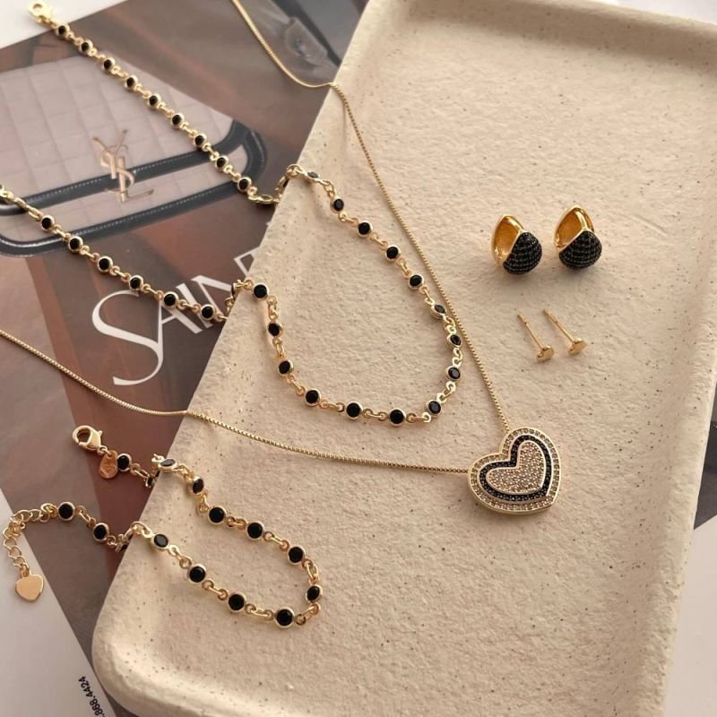 COLAR CHOKER ZIRCÔNIAS