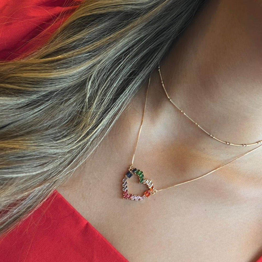 COLAR CORAÇÃO BAGUETE PEDRAS COLORIDAS