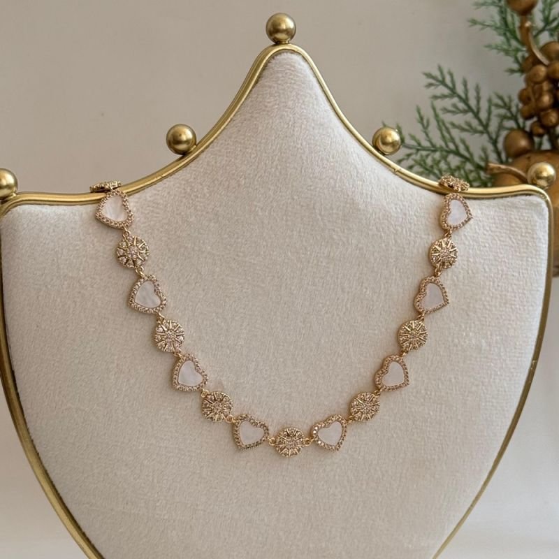 COLAR CORAÇÕES/CIRCULOS