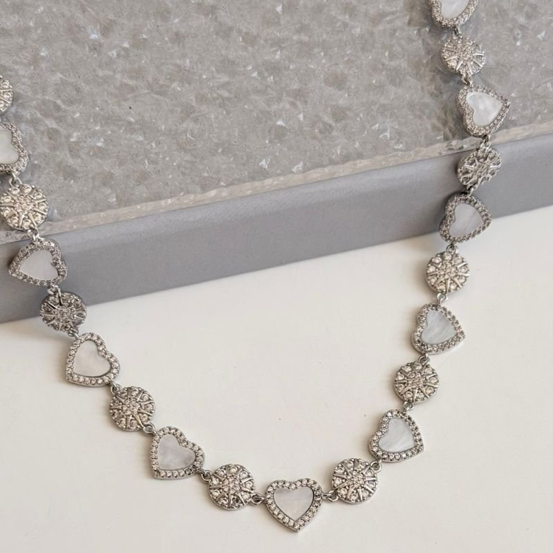 COLAR CORAÇÕES/CIRCULOS