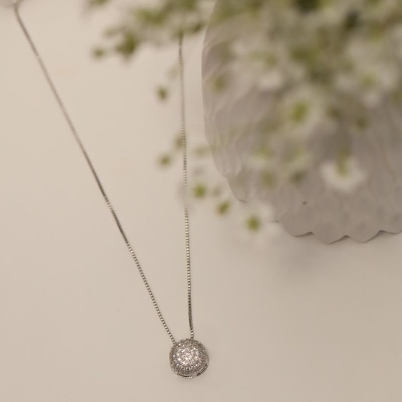 COLAR ESFERA CRAVEJADO