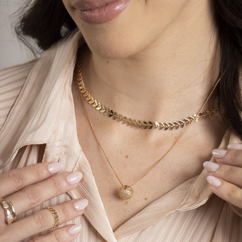 COLAR ESFERA CRAVEJADO