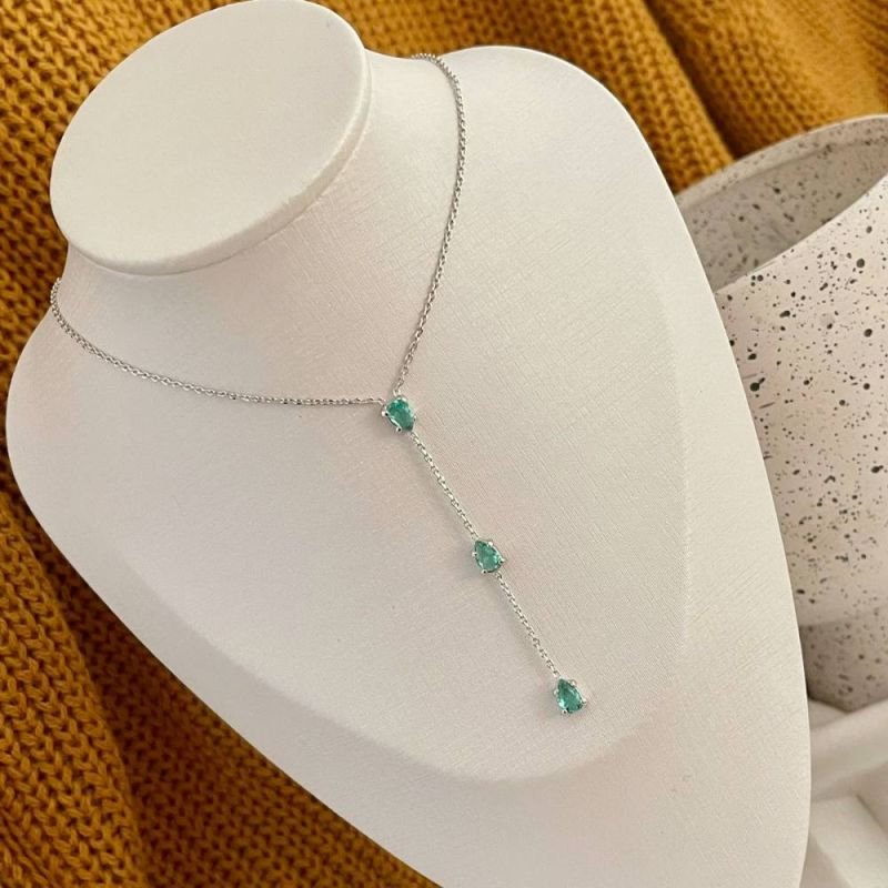 COLAR GRAVATINHA GOTA