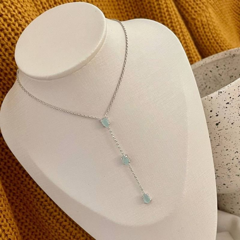 COLAR GRAVATINHA GOTA