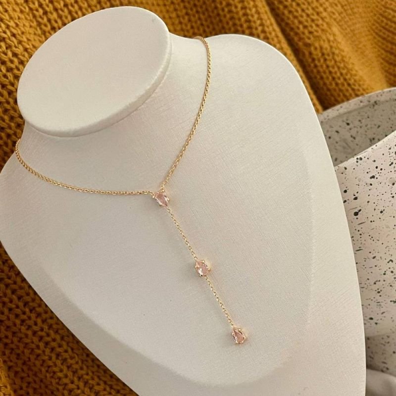 COLAR GRAVATINHA GOTA