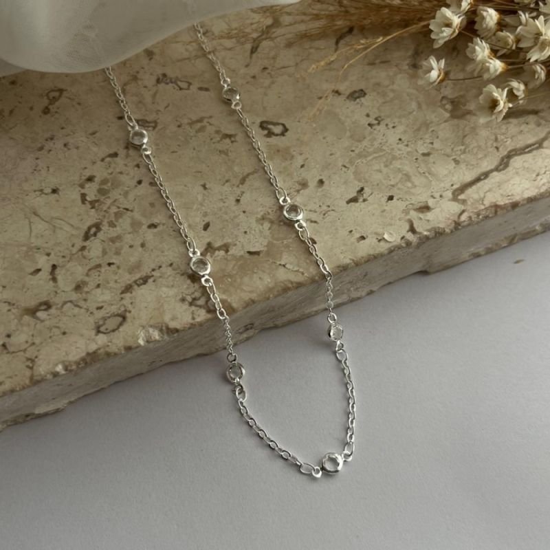 COLAR LONGO ZIRCÔNIAS PRATA