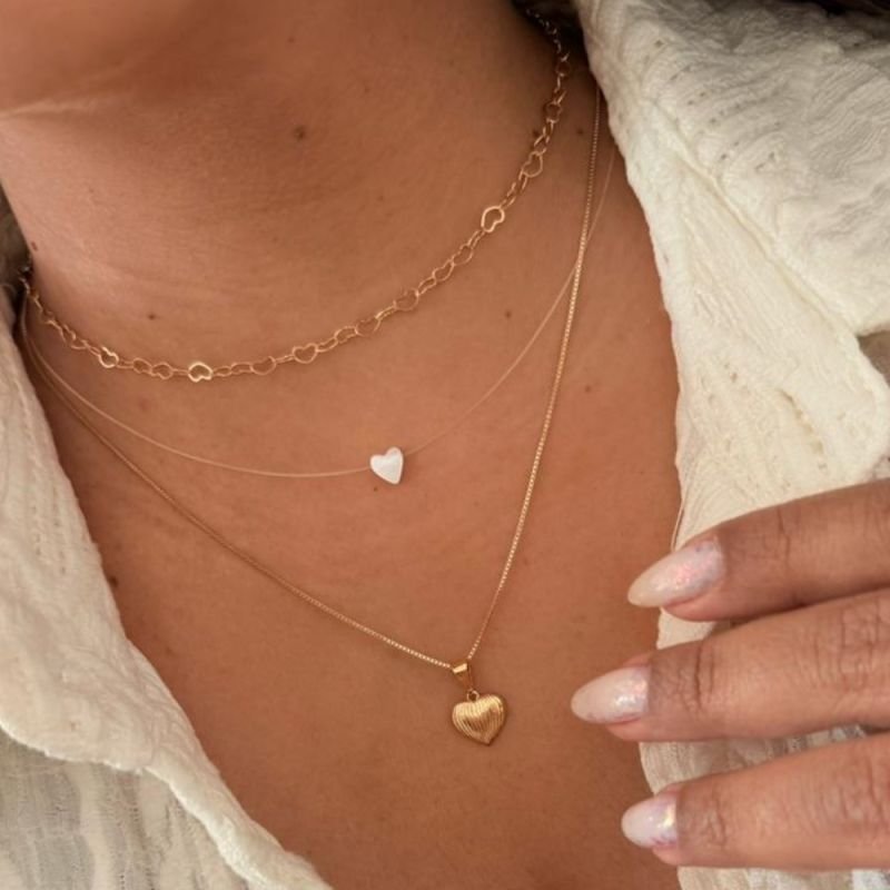 COLAR NYLON CORAÇÃO MADREPÉROLA