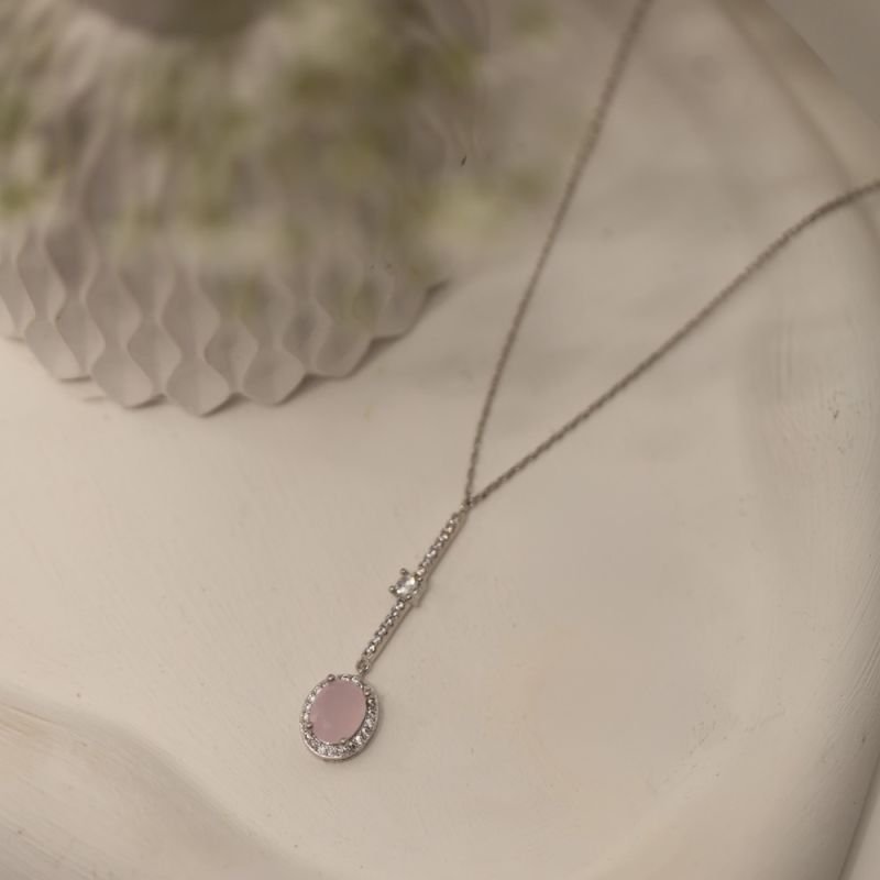 COLAR ZIRCONIAS E PEDRAS